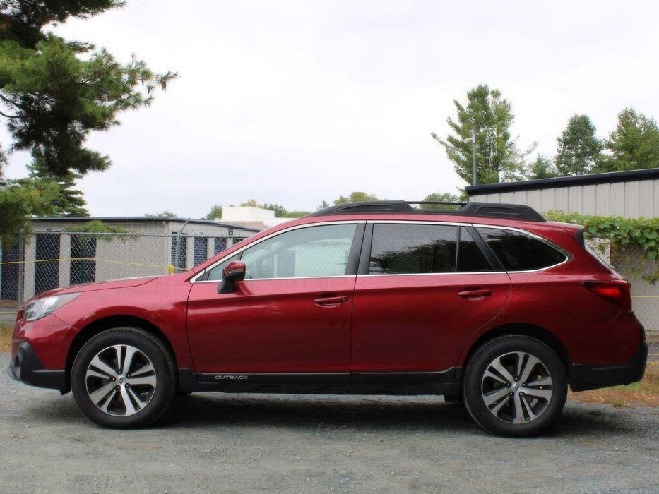 Subaru Outback Limited      2018