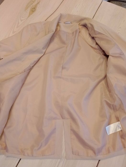 Żakiet beżowy 42
