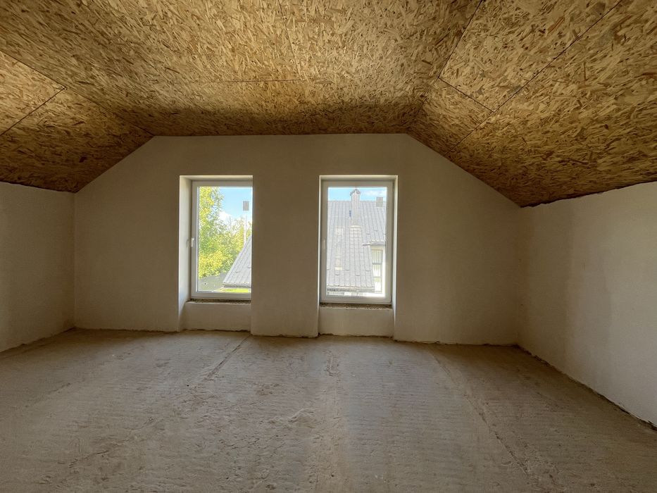 Продається будинок 140 м2 готовий до ремонту. Можливий обмін.