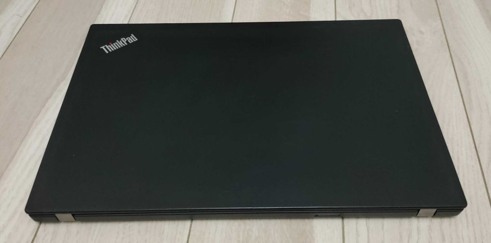 Ноутбук Lenovo ThinkPad T490s i5 16GB 512GB SSD FullHD IPS Windows 11