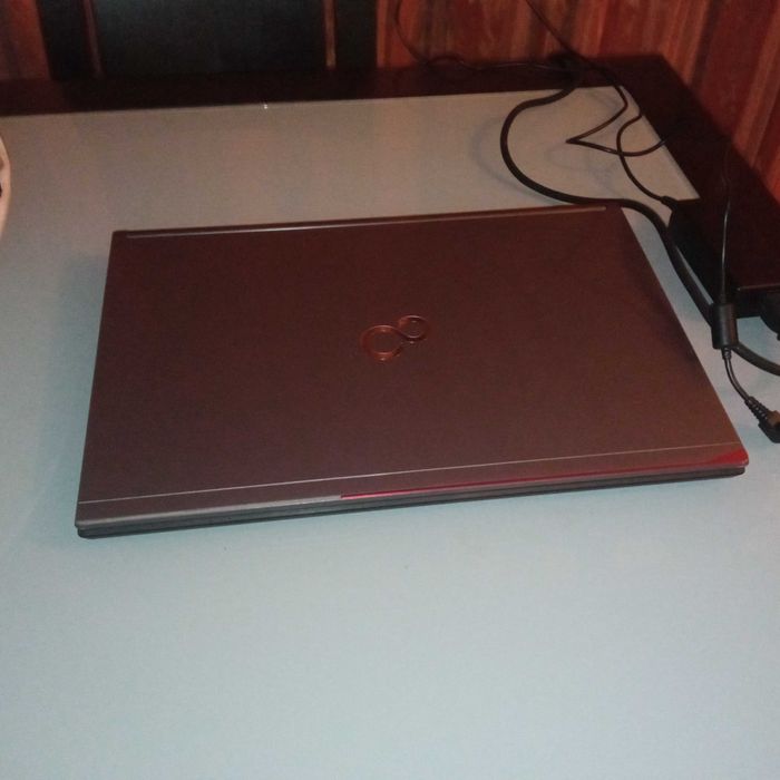 Computador Portatil Fujitsu Lifebook E756 I5 8GB ram 500GB hdd