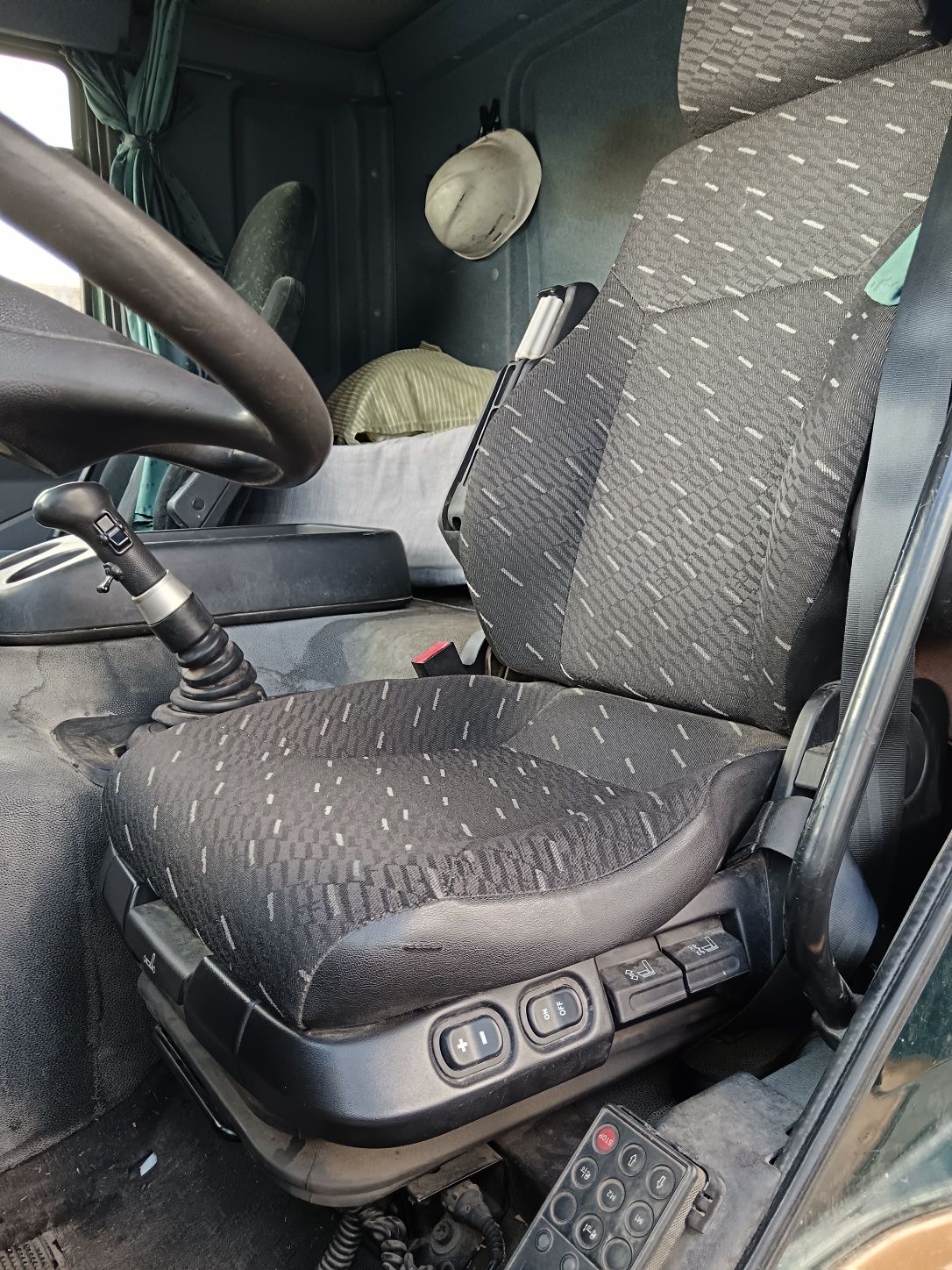 Daf cf 75 basculante
