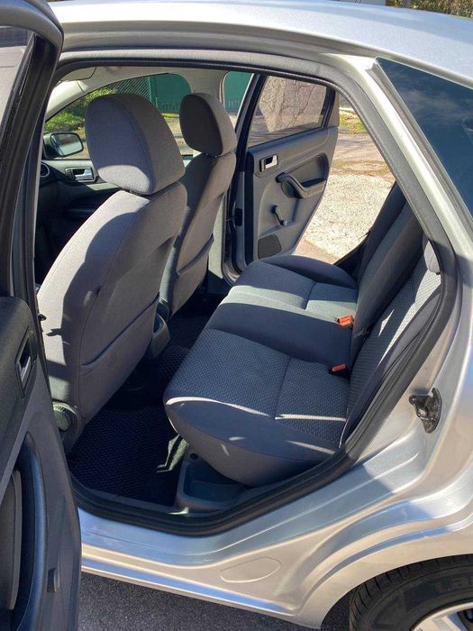 Ford Focus 2005 року