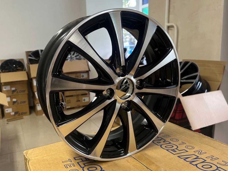 Нові диски R15 4*100 / Шоурум
