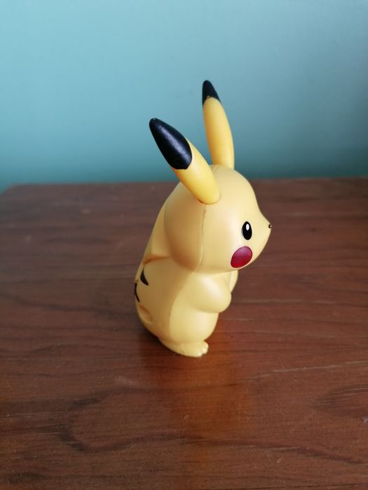Picachu figura coleccionavel