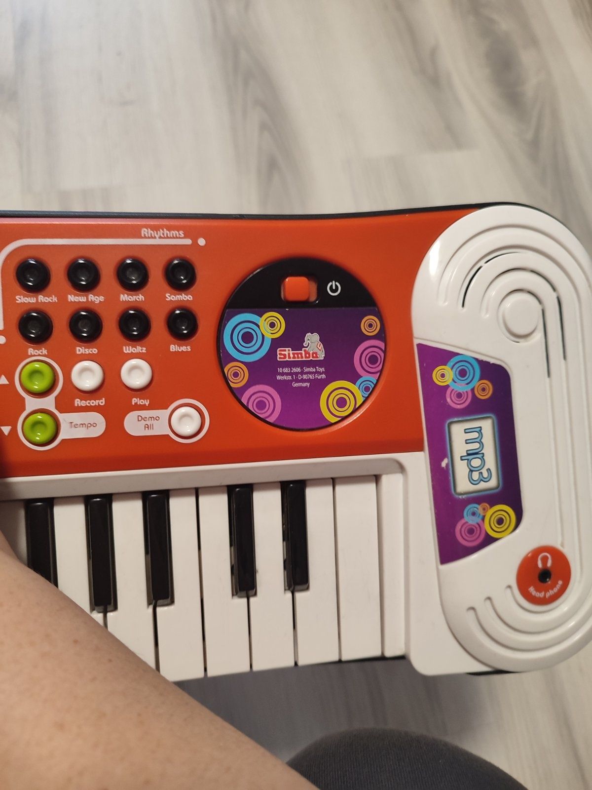 Синтезатор дитячий з роз'ємом для МР3-плеєра, 37 клавіш, Simba