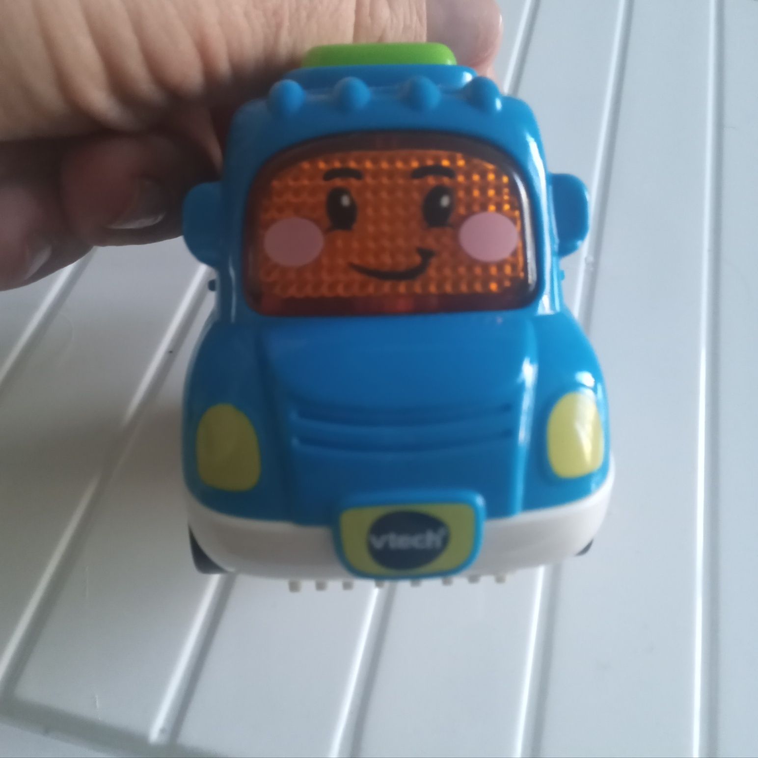 Машинка музыкальная vtech