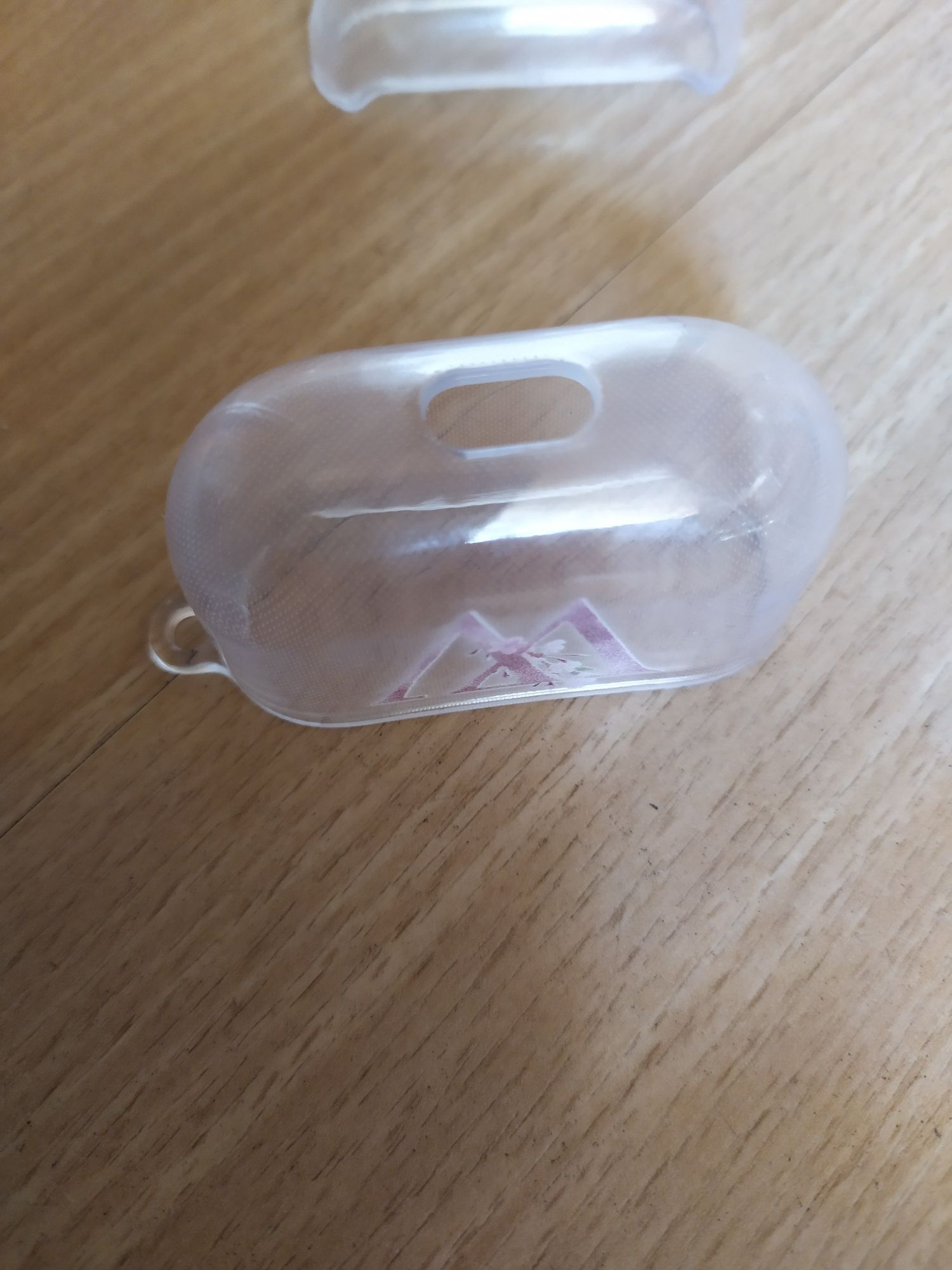 Etui dla Airpods - nowe