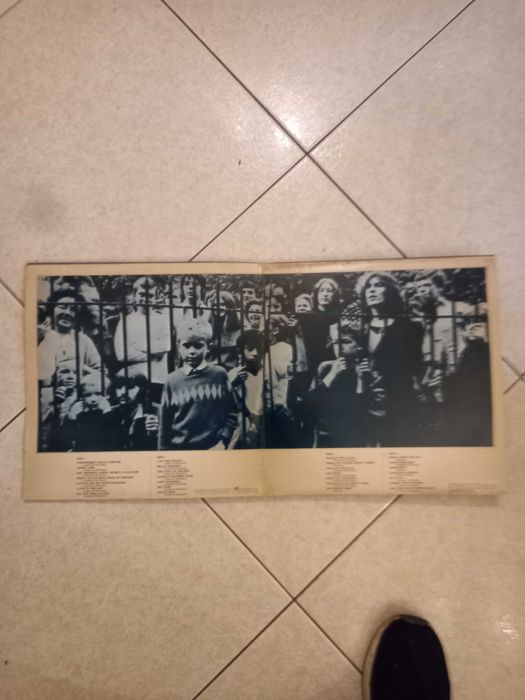 Albums duplos de vinil.beatles.pink flyd mickael jacson .varios