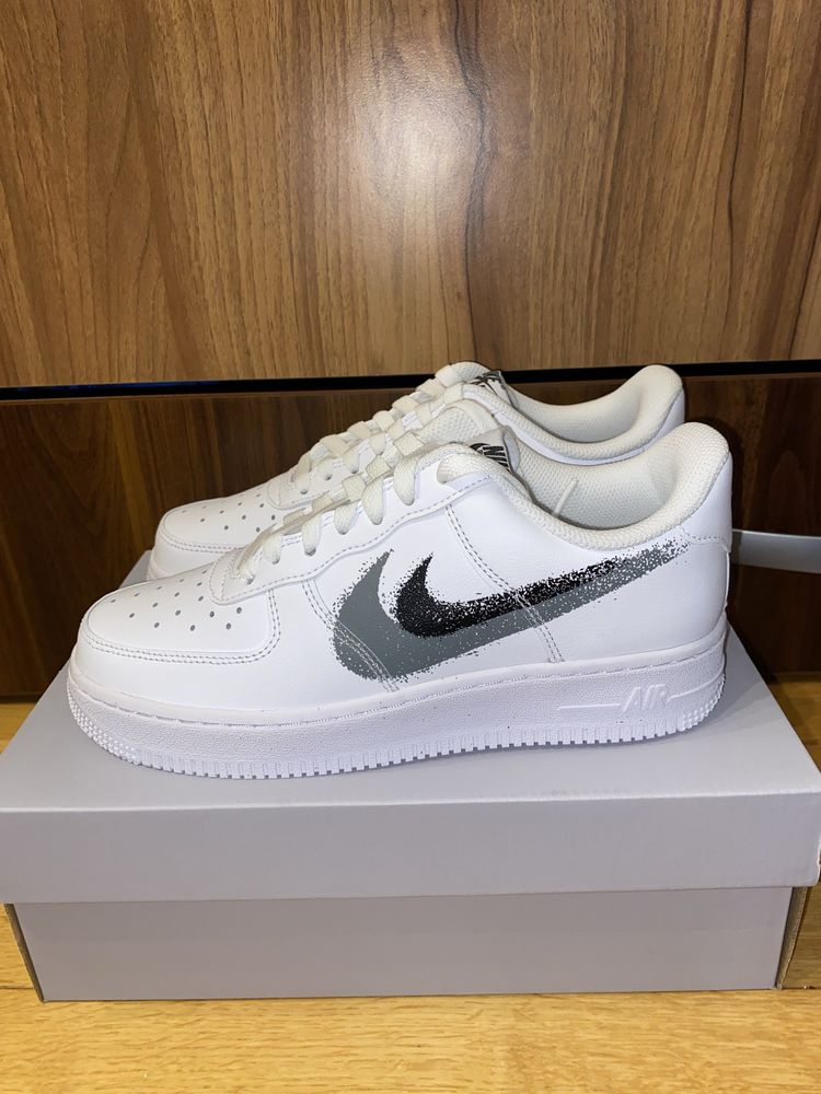 Buty Nike Air Force 1 ’07