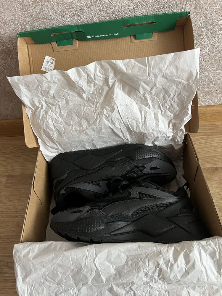 Кросівки фірми Puma