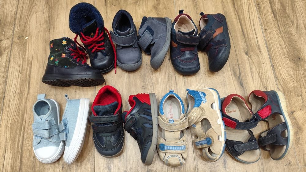 Продам взуття на хлопчика
