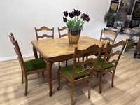 Rozkładany stół z 6 krzesłami w stylu ludwikowskim :)
