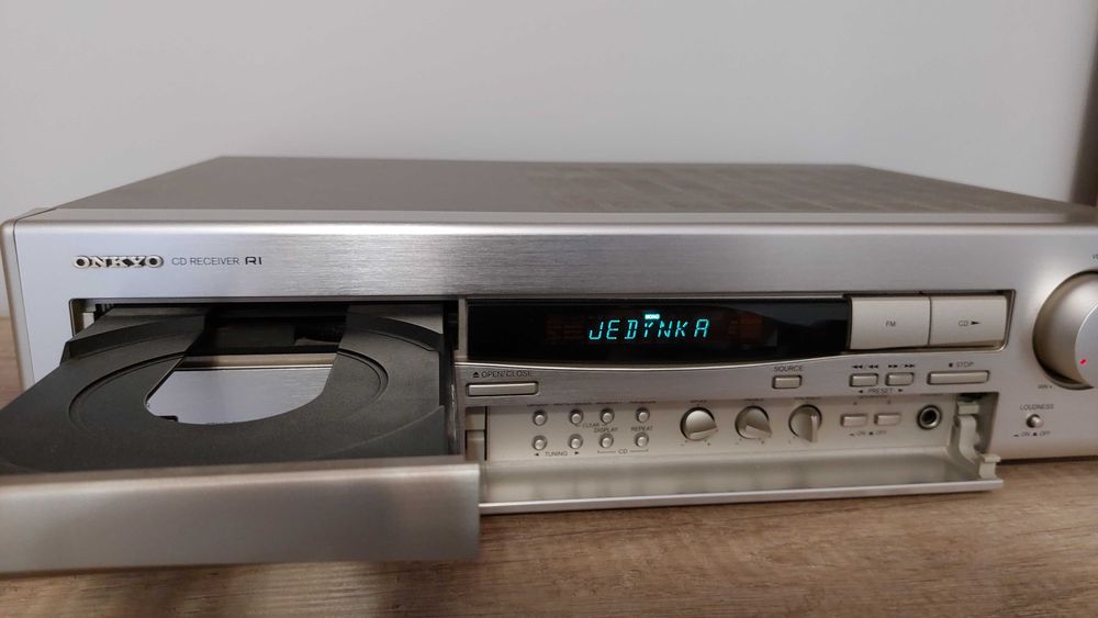 Amplituner Onkyo CR-70R