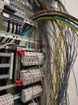 Elektryk - Usługi elektryczne, pomiary, monitoring, awarie.