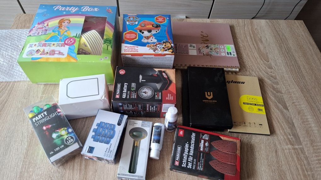 Box mix rzeczy różnych
