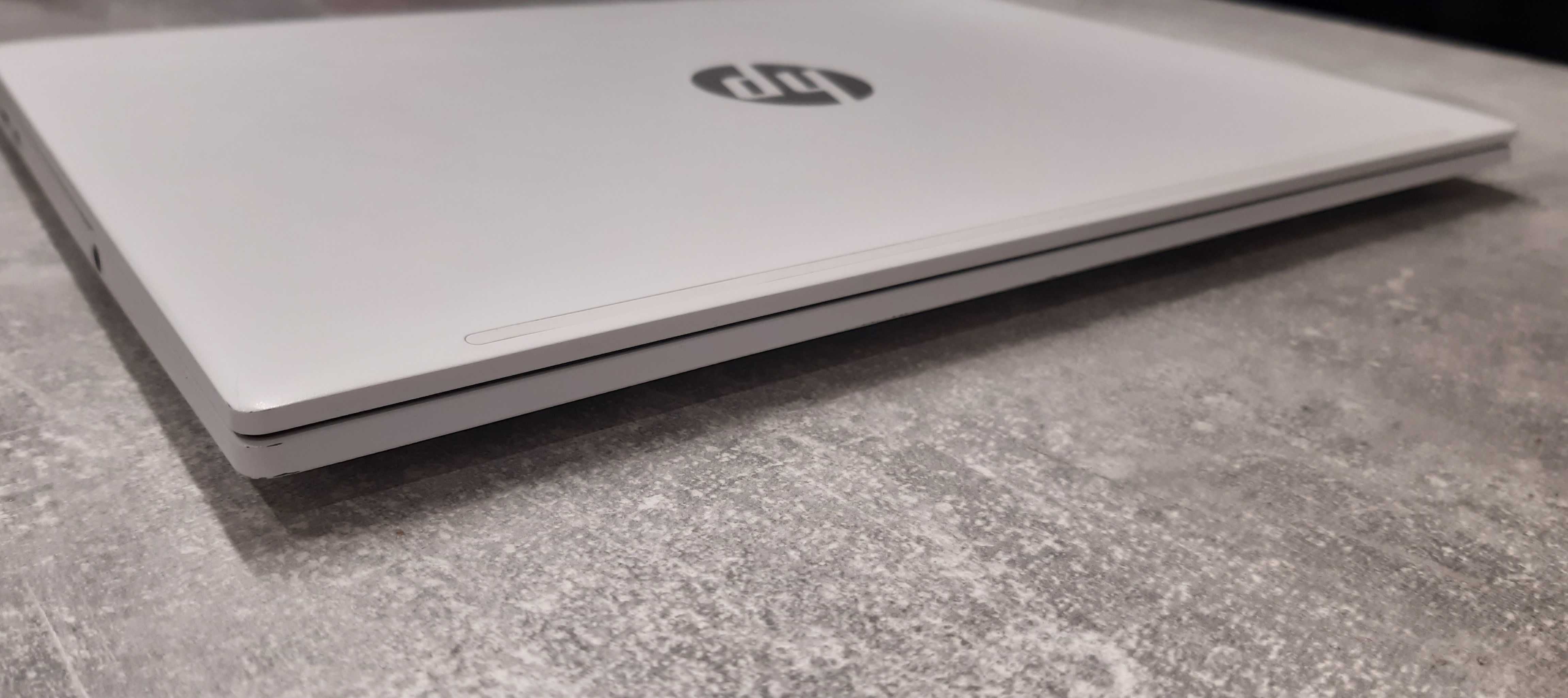 Ultrabook HP dla grafików IPS100%srgb Ryzen 7 16DDR4 DYSK 1TB