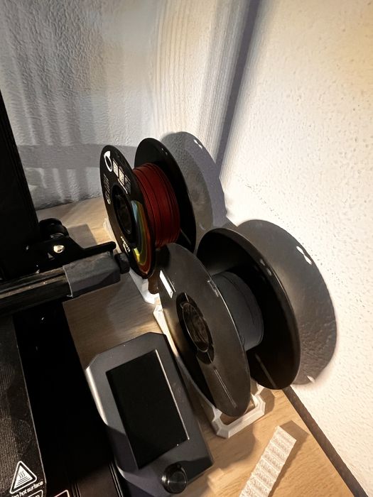 Impressora 3D Creality Ender3 S1 em perfeito estado.