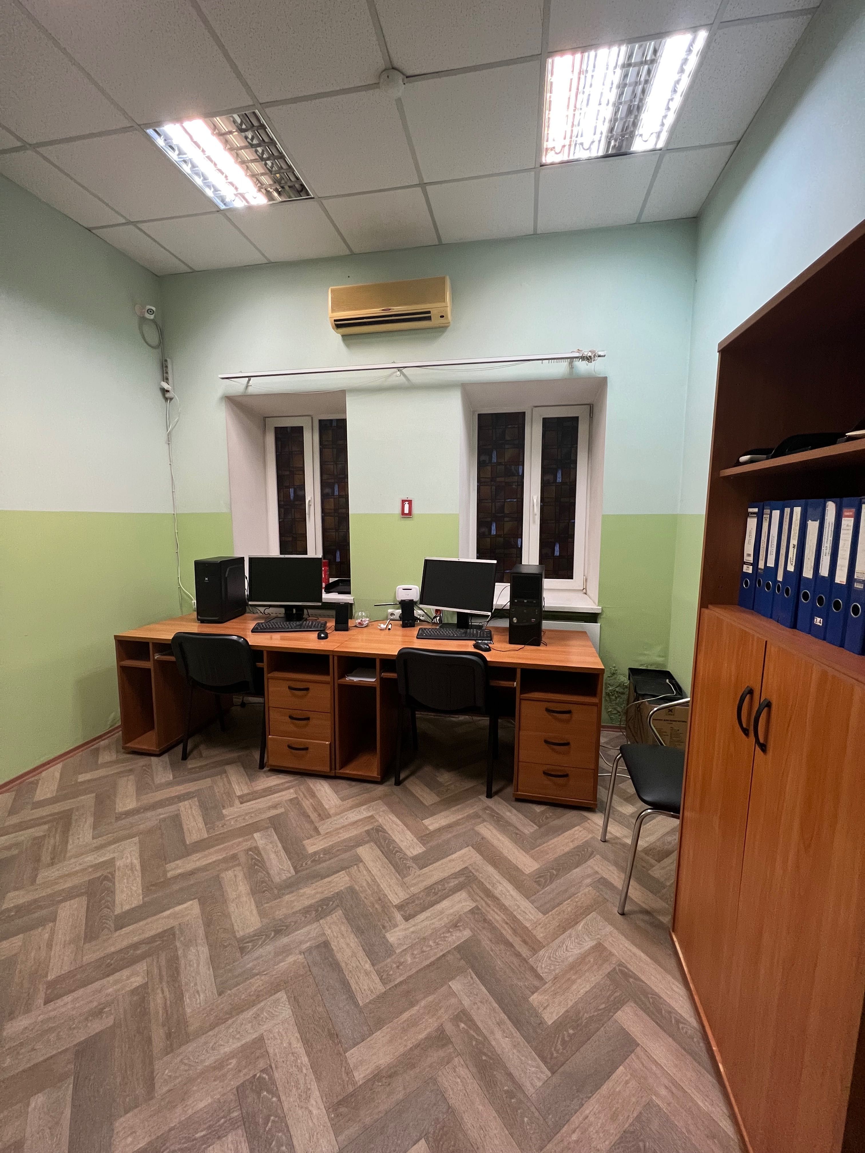 Офісні приміщення в оренду в БЦ Колізей, від 14 кв.м   БЕЗ КОМІСІЇ!