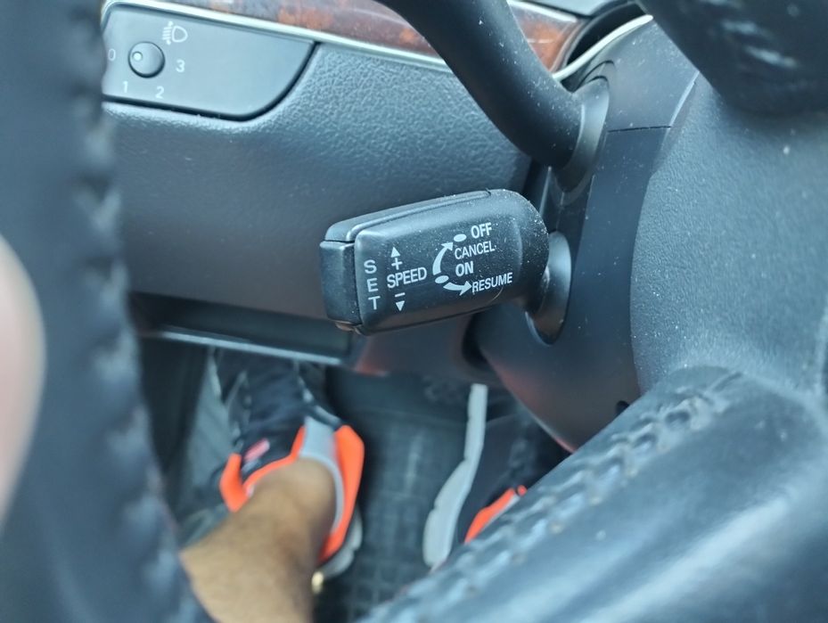 Ауді А4.автомат коробка