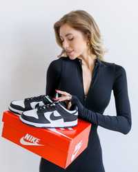 Жіночі кросівки Nike SB Dunk Low Retro Black White