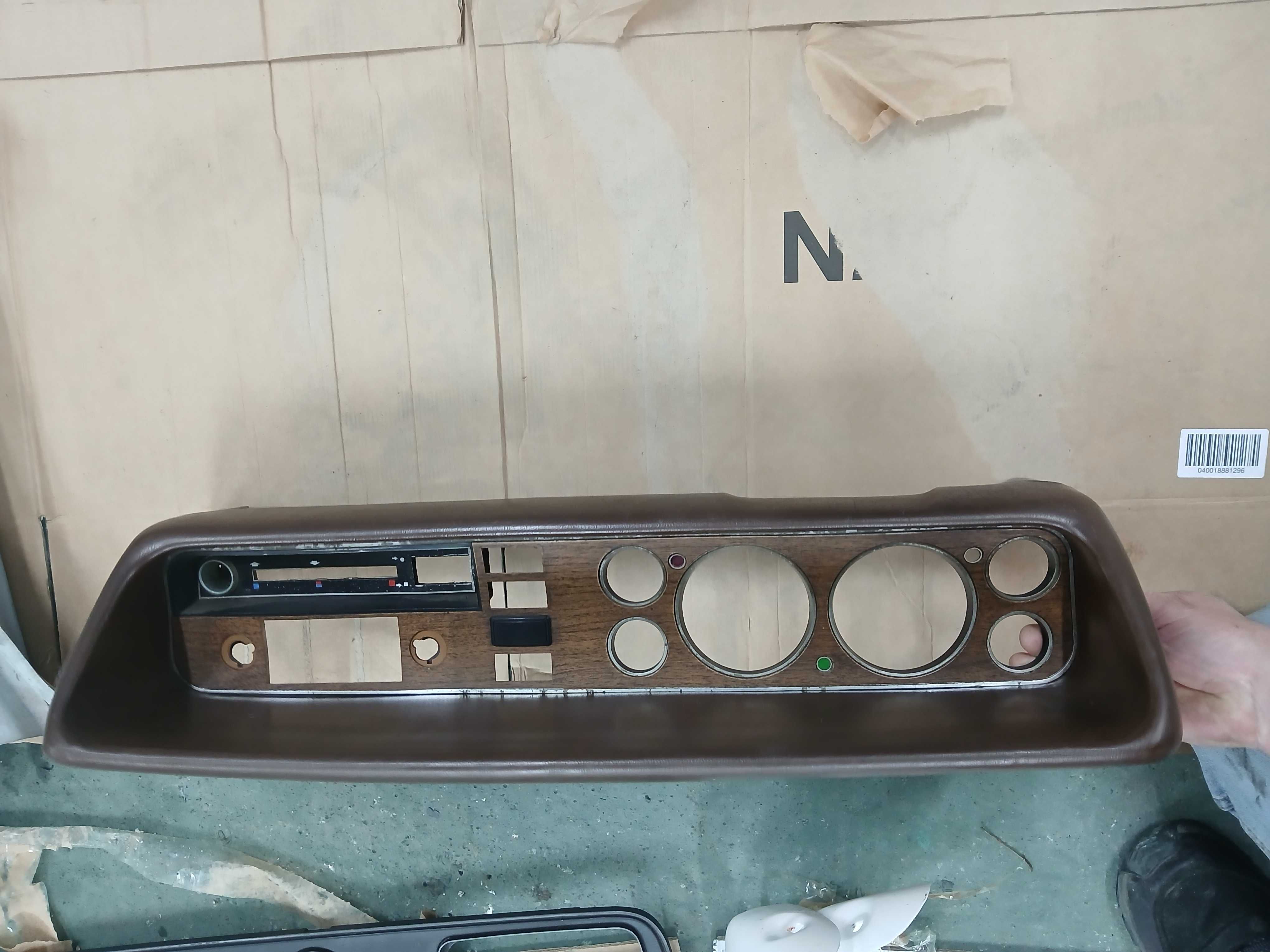 Ford capri tablier mk1 em castanho.