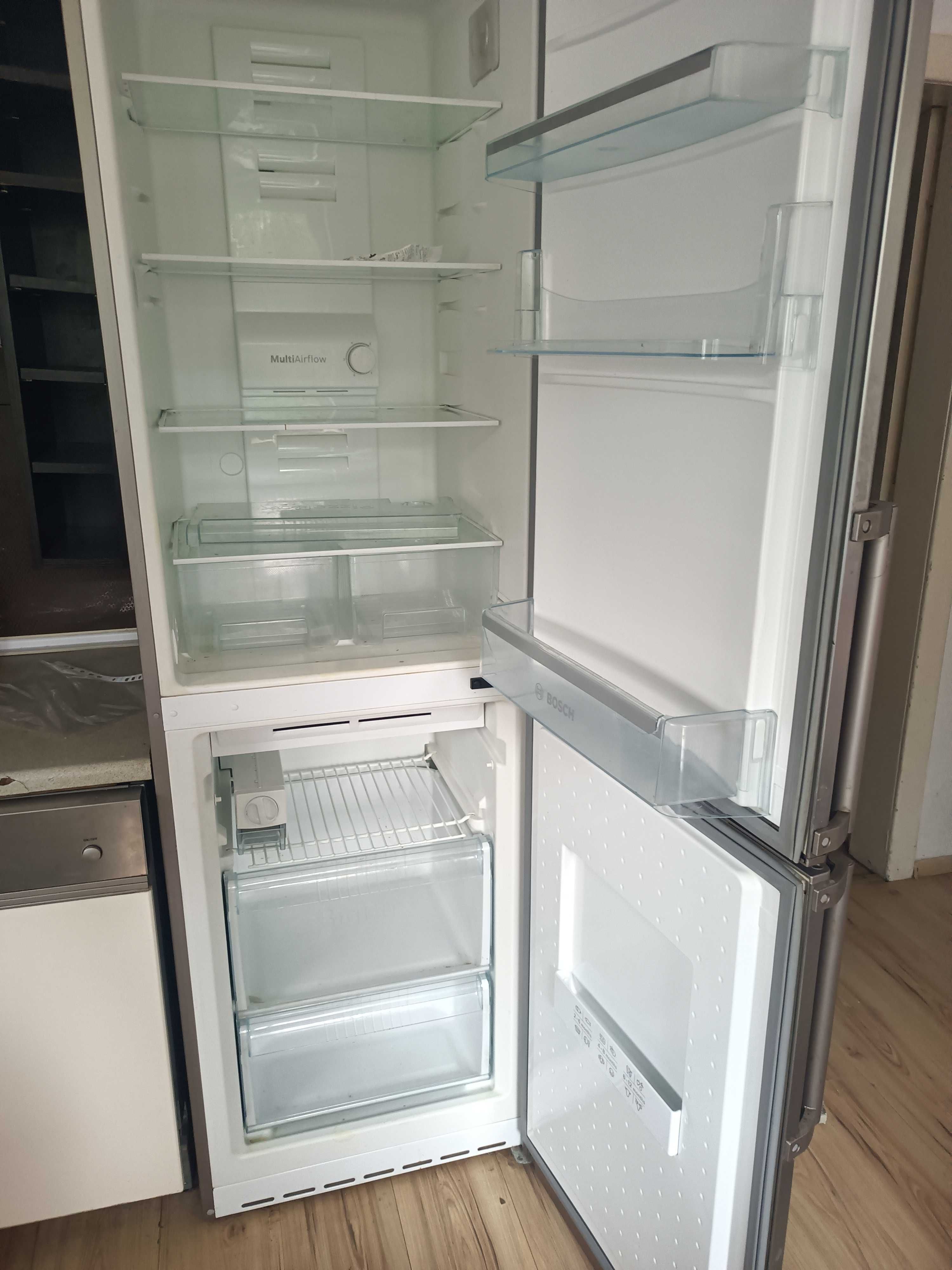 Sprzedam lodówkę marki Bosh z gwarancją