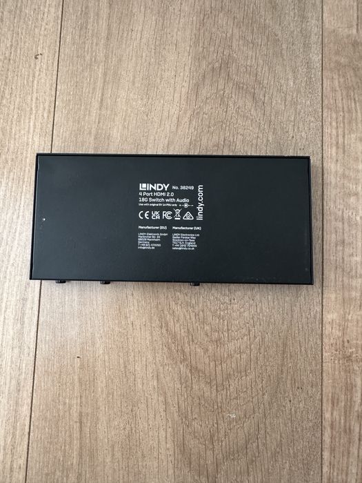 Lindy 4. Port 2.0 18g 38249