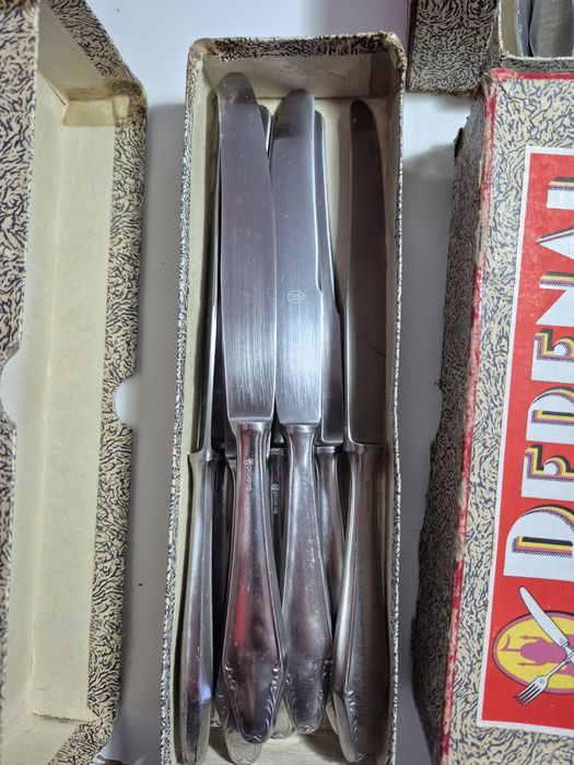 Faqueiro Perenal, conjunto de colheres, garfos e facas