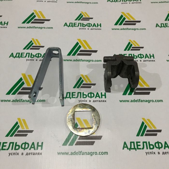 Кронштейн стойки культиватора John Deere в сбореN188864 N134956 М60416