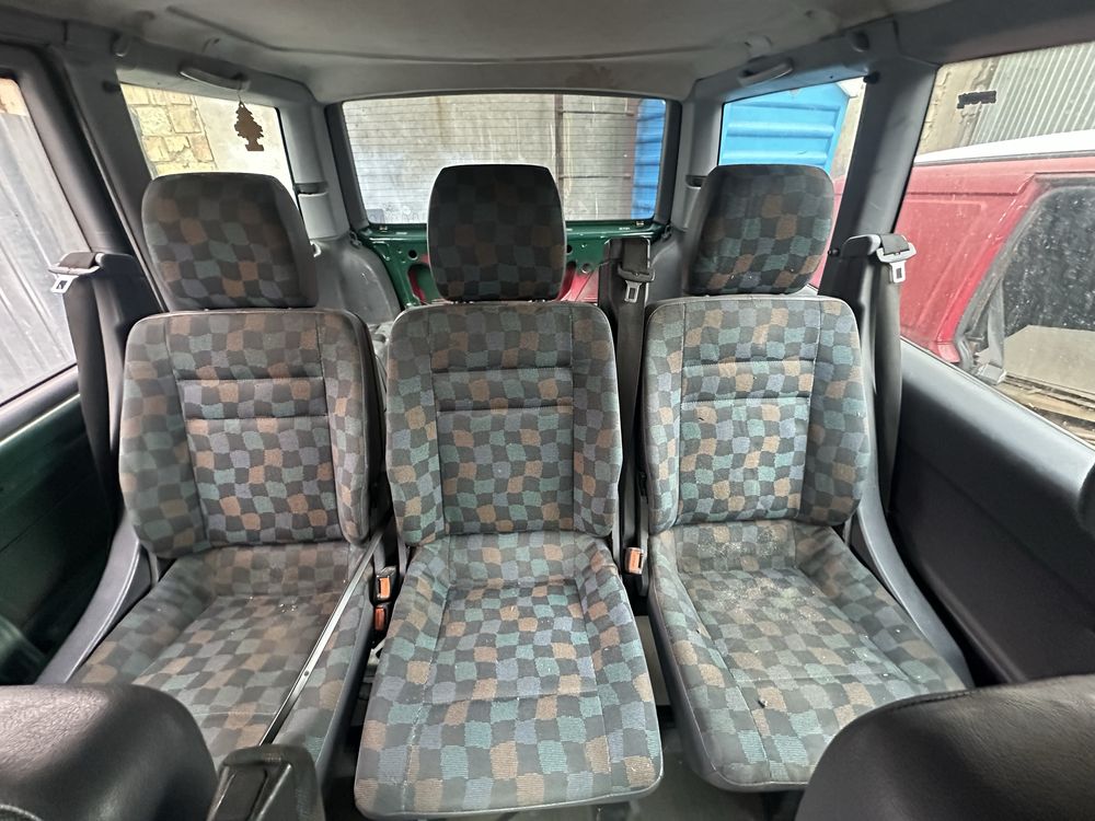 Сиденья задние тройка Mercedes Vito 638 1996-2003