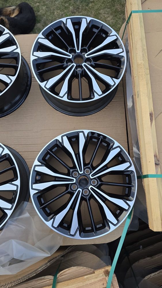 Nowe felgi 19” Ford 5x108 ET50 – oryginał 2023/2024 – 3500 zł