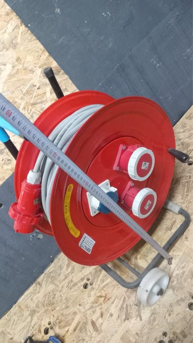 Подовжувач на котушці, удлинитель промисловий 380