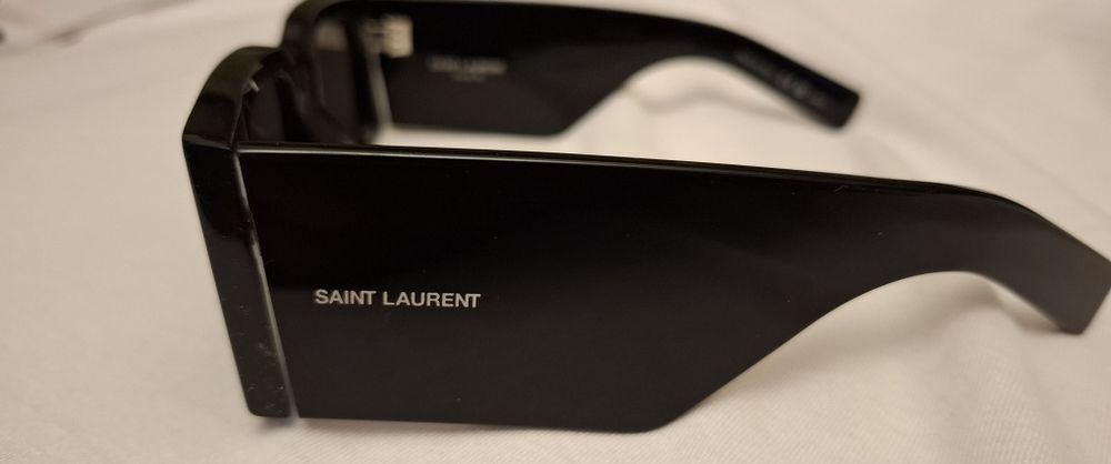 Okulary przeciwsłoneczne  SAINT LAURENT SL654 001