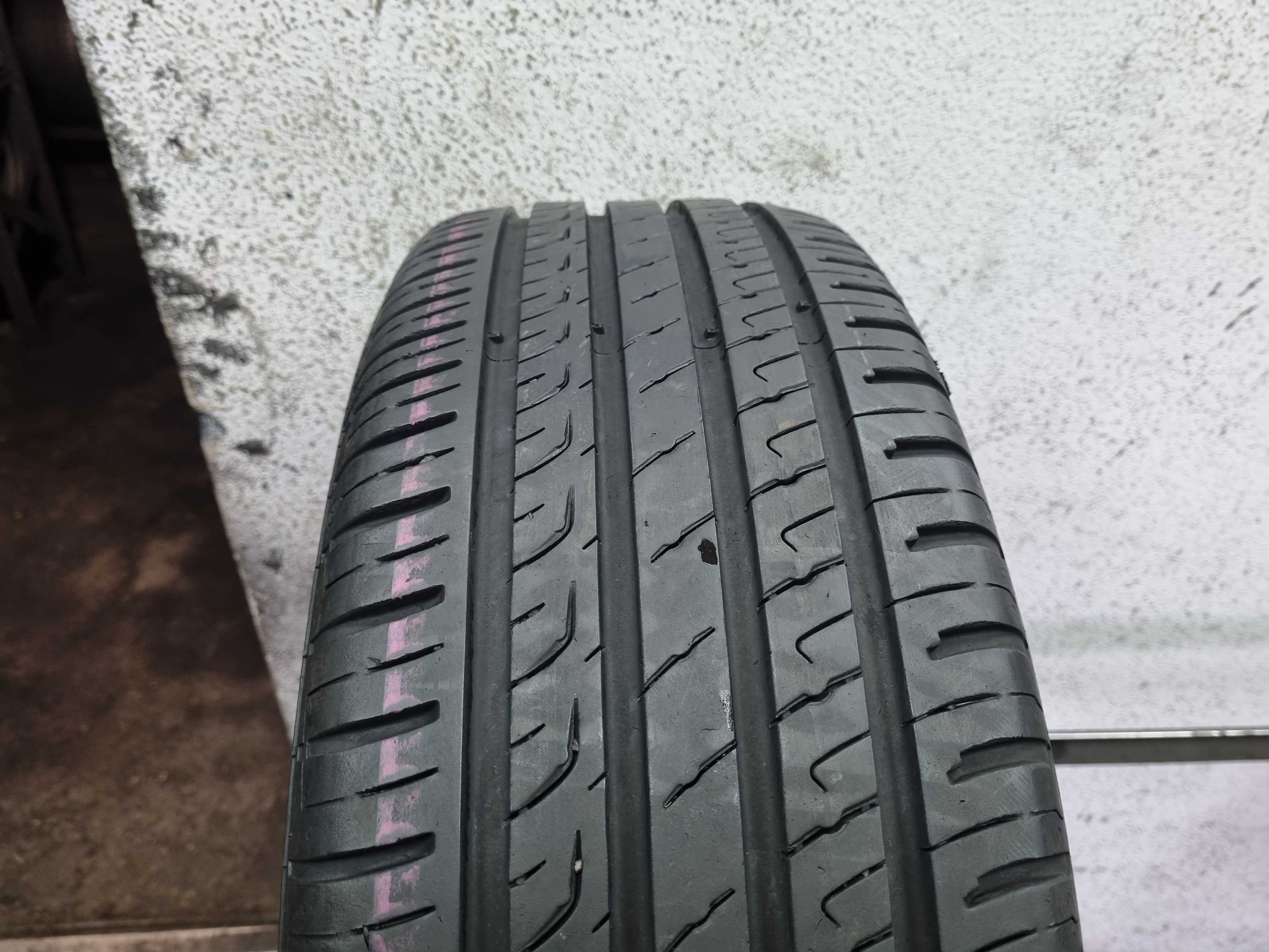 215/60/16 99V XL Barum Bravuris 5 D.0219