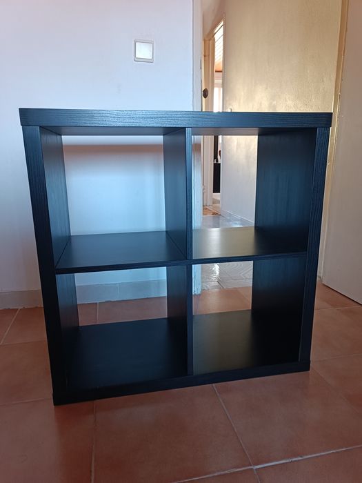 Móvel IKEA cubos Kallax