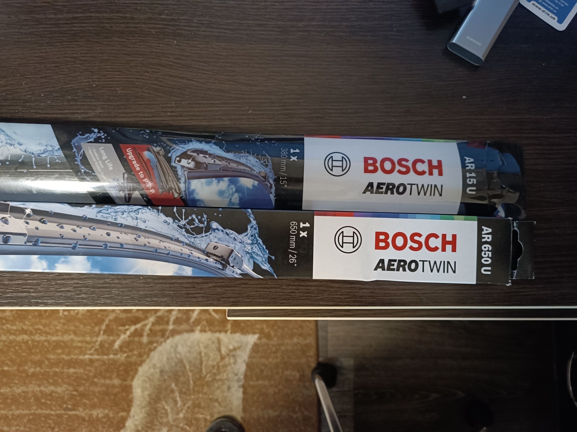 Двірники безкаркасні під крюк Bosch  650/380