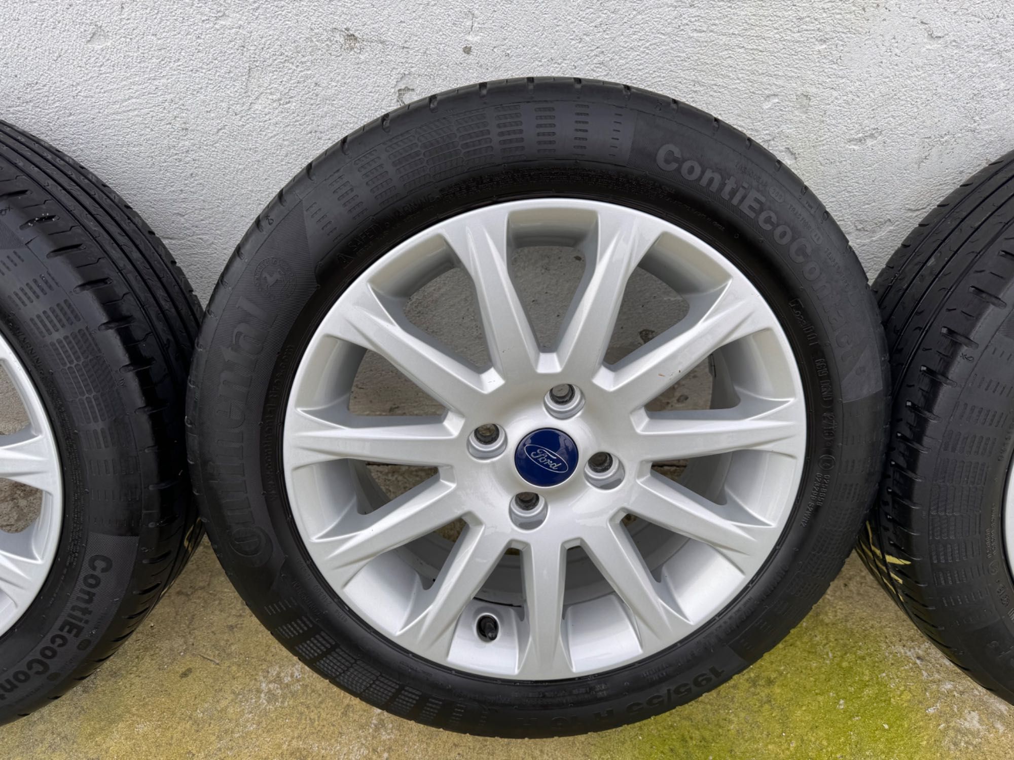 Koła Felgi Aluminiowe Ford Fiesta MK7 B-MAX 195/55/16R Continental