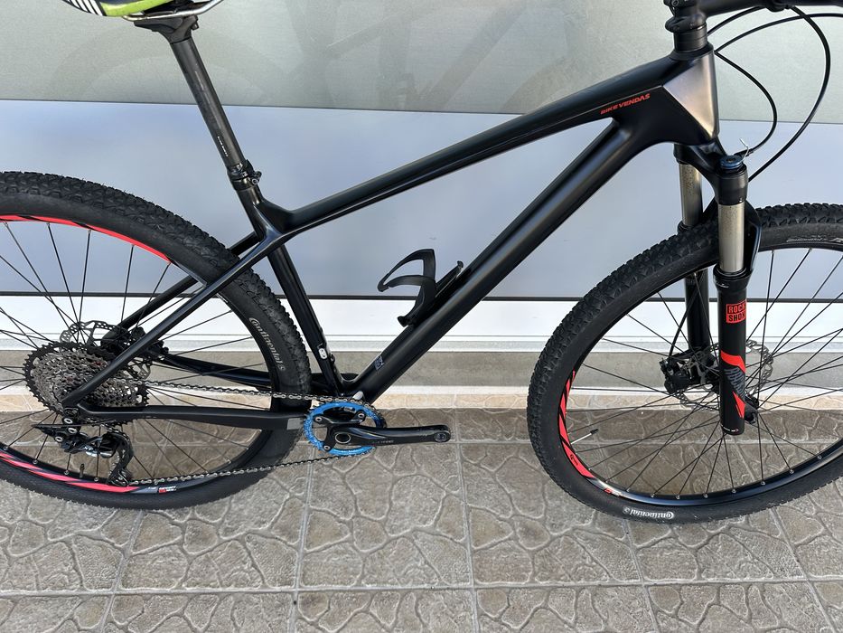 Bicicleta de BTT em Carbono 29