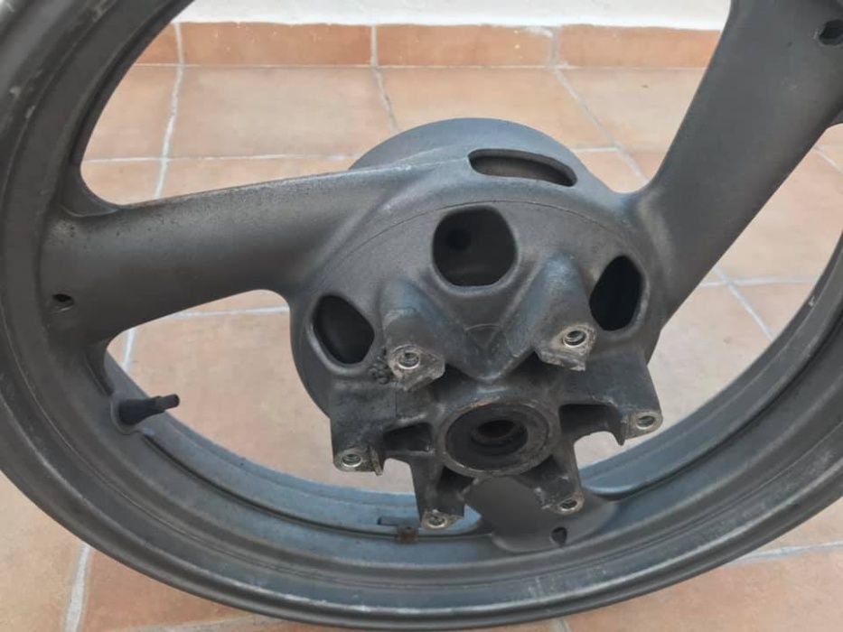 Jante Traseira para Yamaha 600 XJ