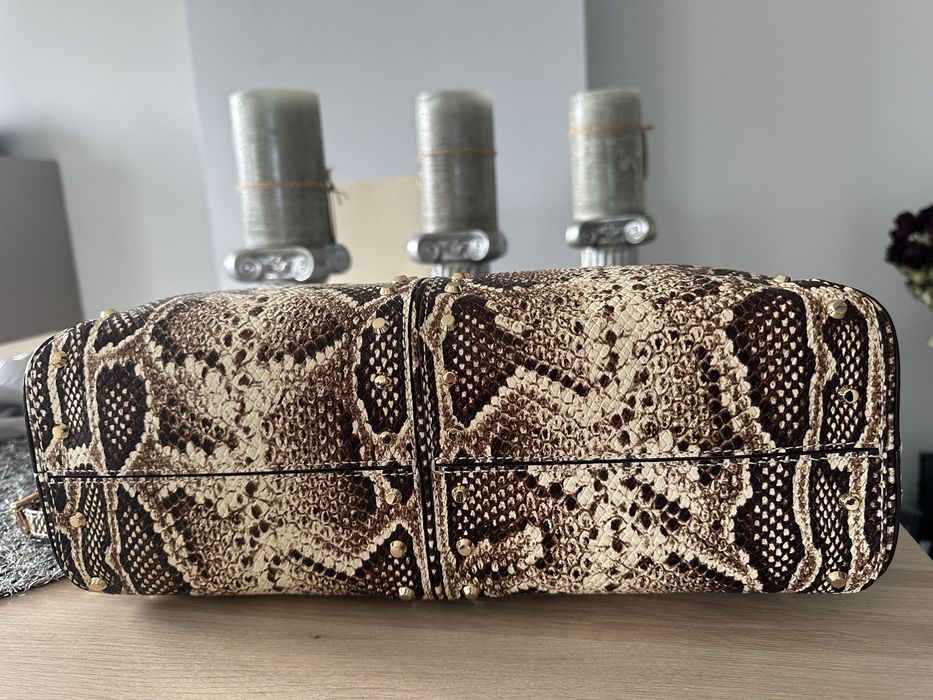 NOWA duza skorzana Torebka Aktowka MICHAEL KORS z nitami