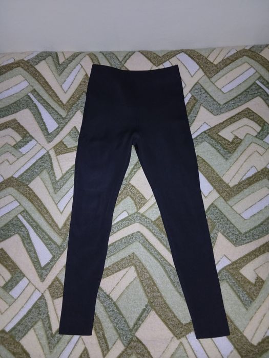 Утеплені лосини чоргного кольору