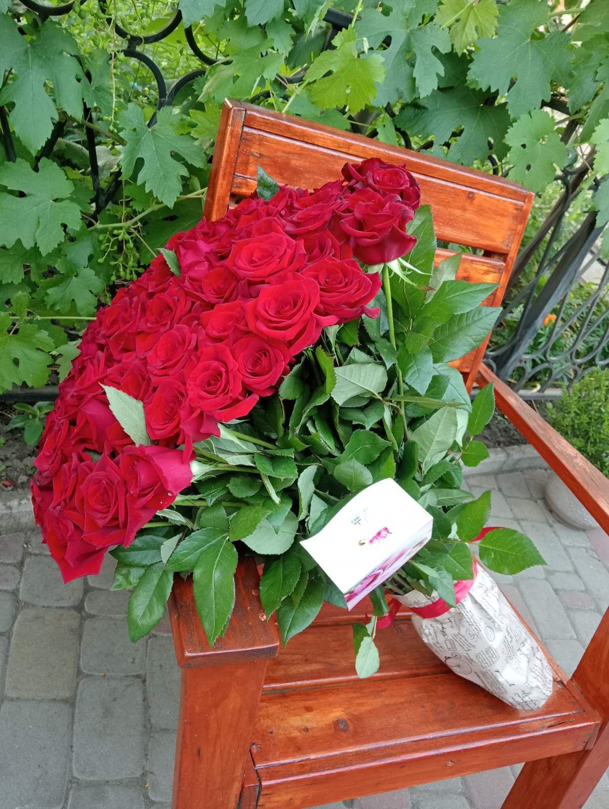 Купить розы в Запорожье, доставка цветов в Запорожье
