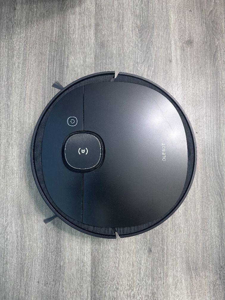 Робот пилесос deebot ozmo 950