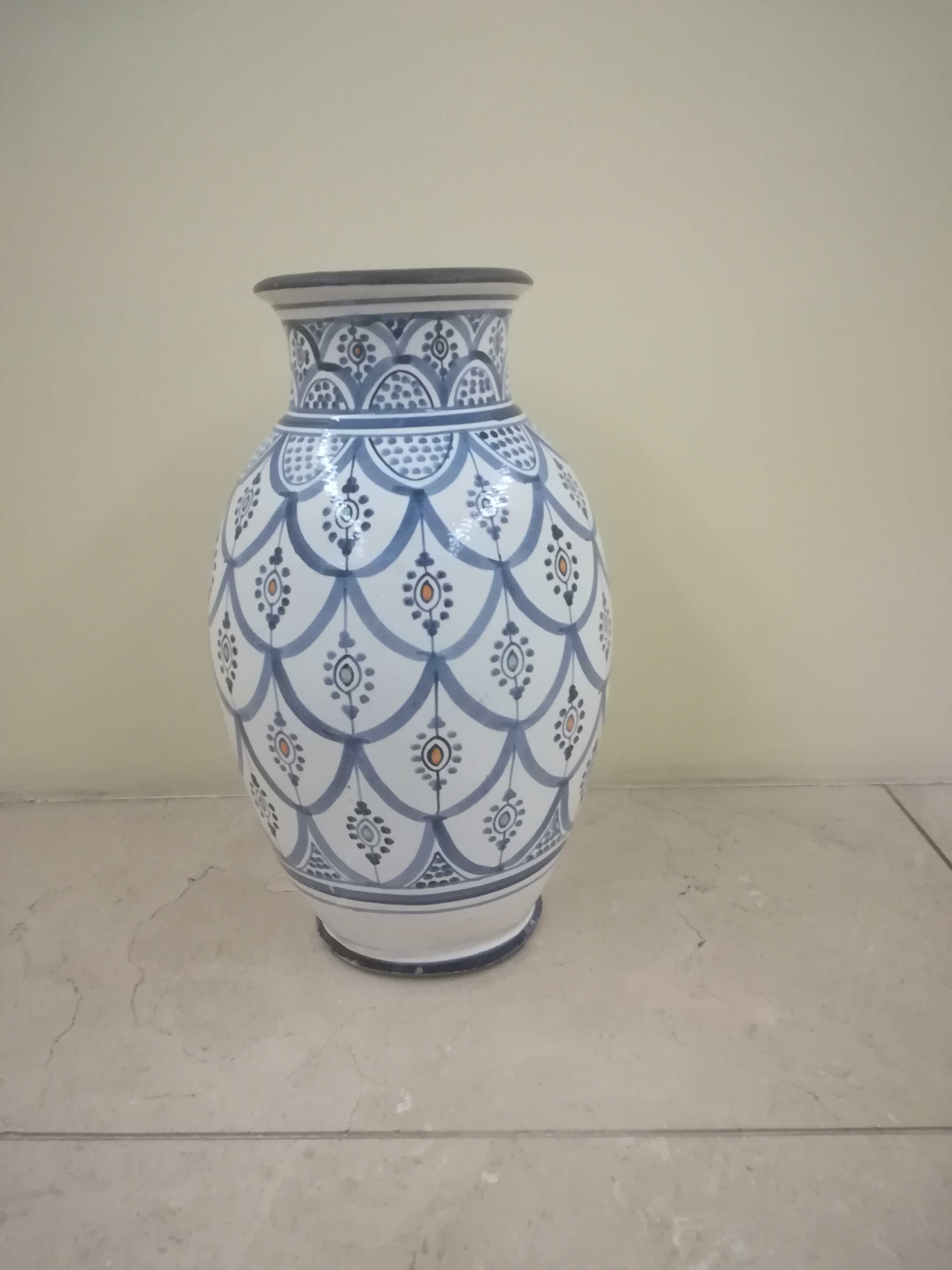 Jarrao/floreira decorativo em cerâmica para interiores