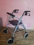 Продам Ходунки,ROLLATOR