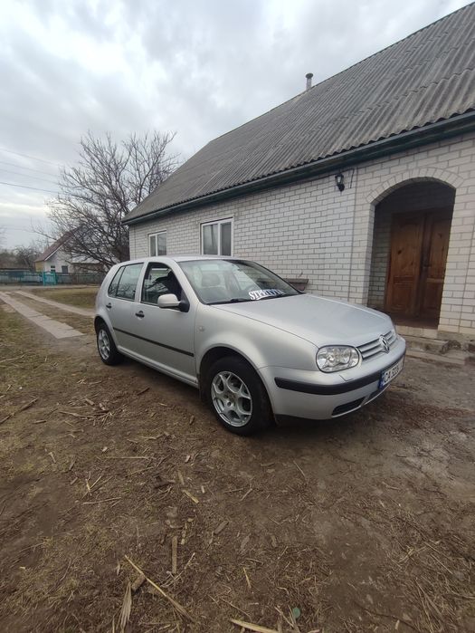 Golf 4 1.6 в хорошому стані