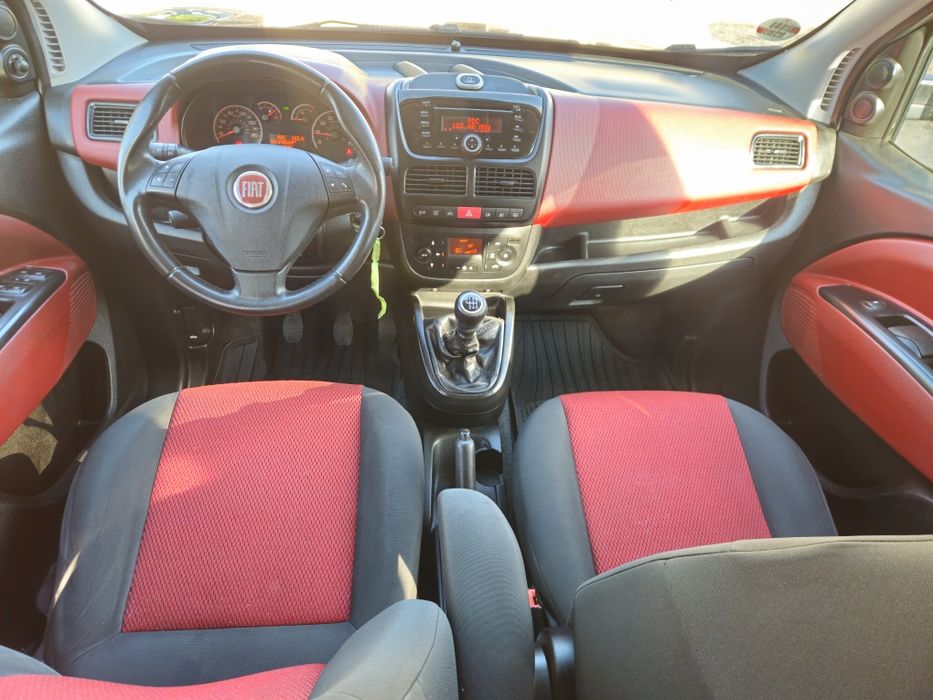 Fiat Doblo 1.6 DŁUGI osobowy klimatronik