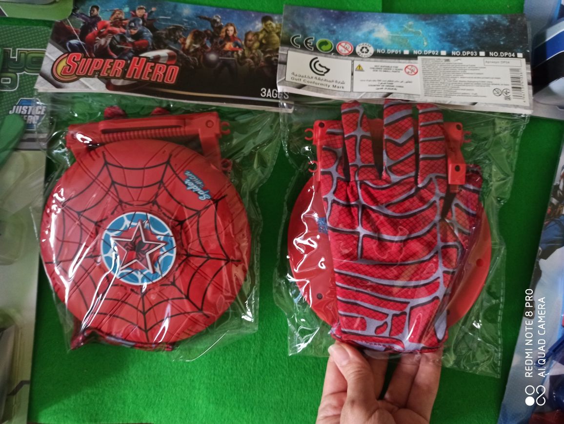 Маска людина павук світяться очі человек паук Спайдермен Spiderman