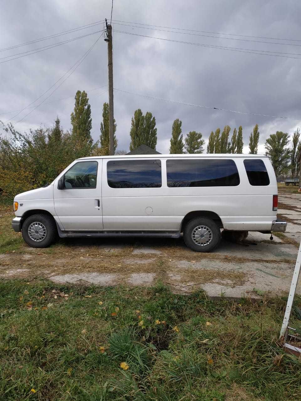 Ford E 350 Econoline